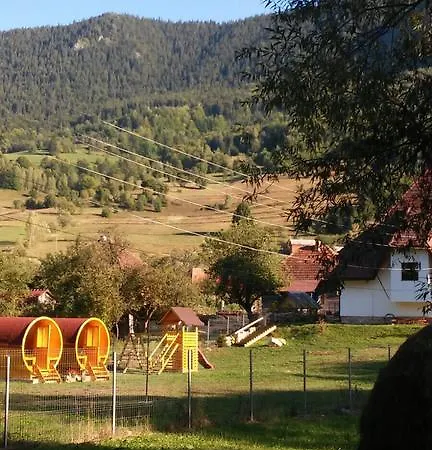 Pensiunea Dealul Cu Melci *